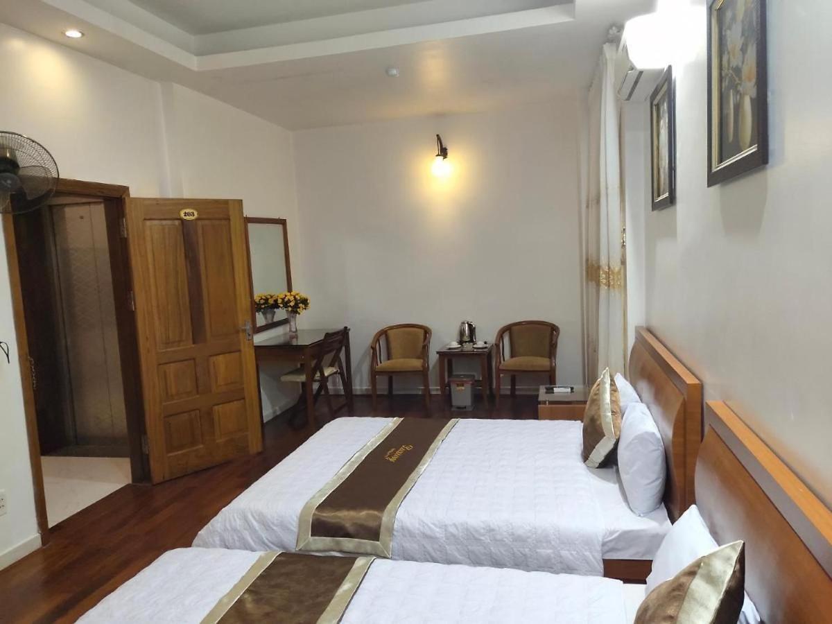 Luxury Hotel 2 Hp- By Bay Luxury Hai Phong Esterno foto