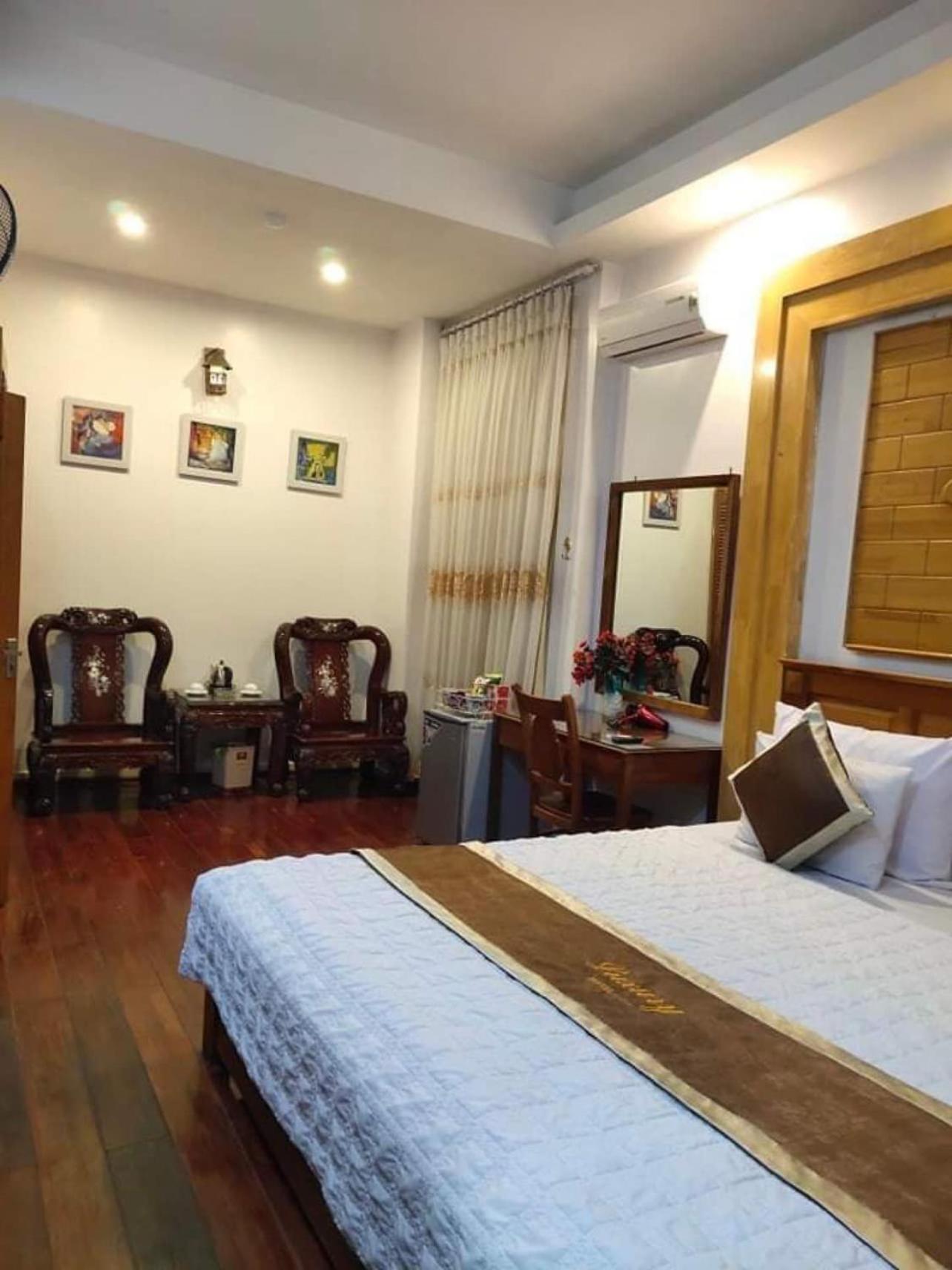 Luxury Hotel 2 Hp- By Bay Luxury Hai Phong Esterno foto